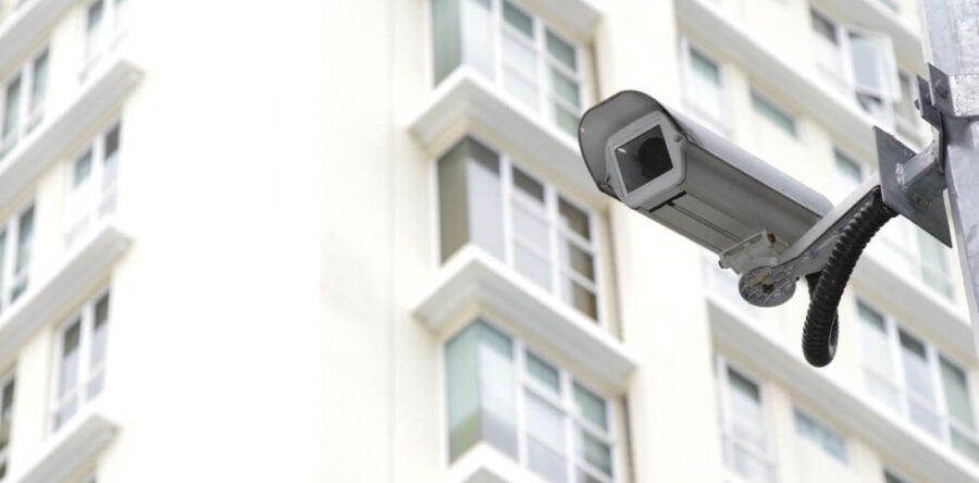 Czy można montować kamery w bloku?